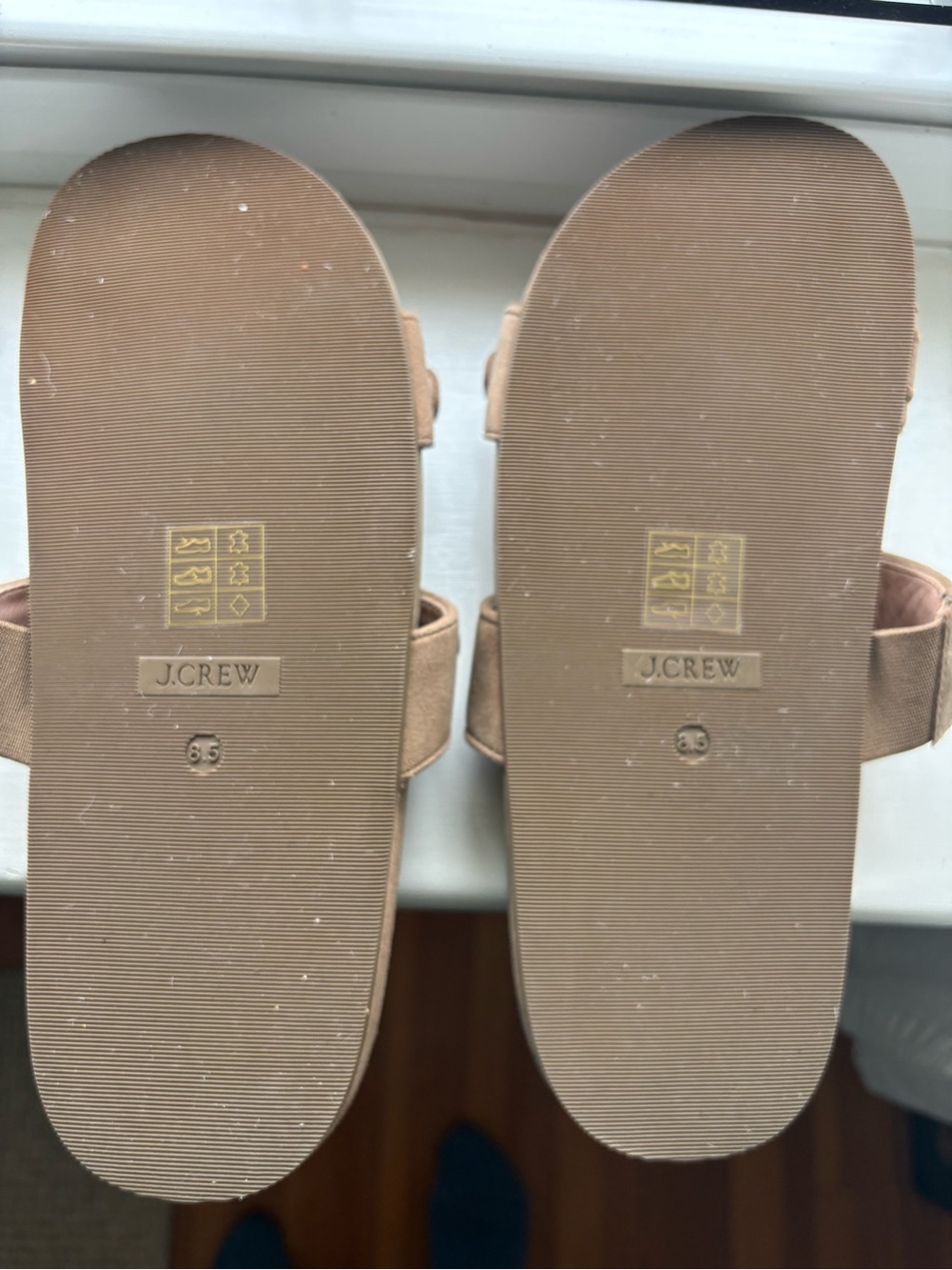 NWT J. Crew Kira Buckle Sandals in Suede - Picture 3 of 5